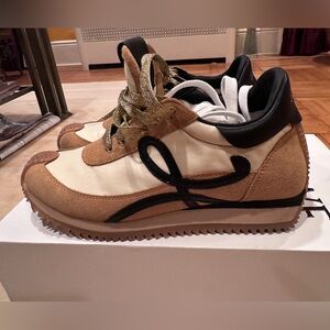 Loewe Sneakers, size 38